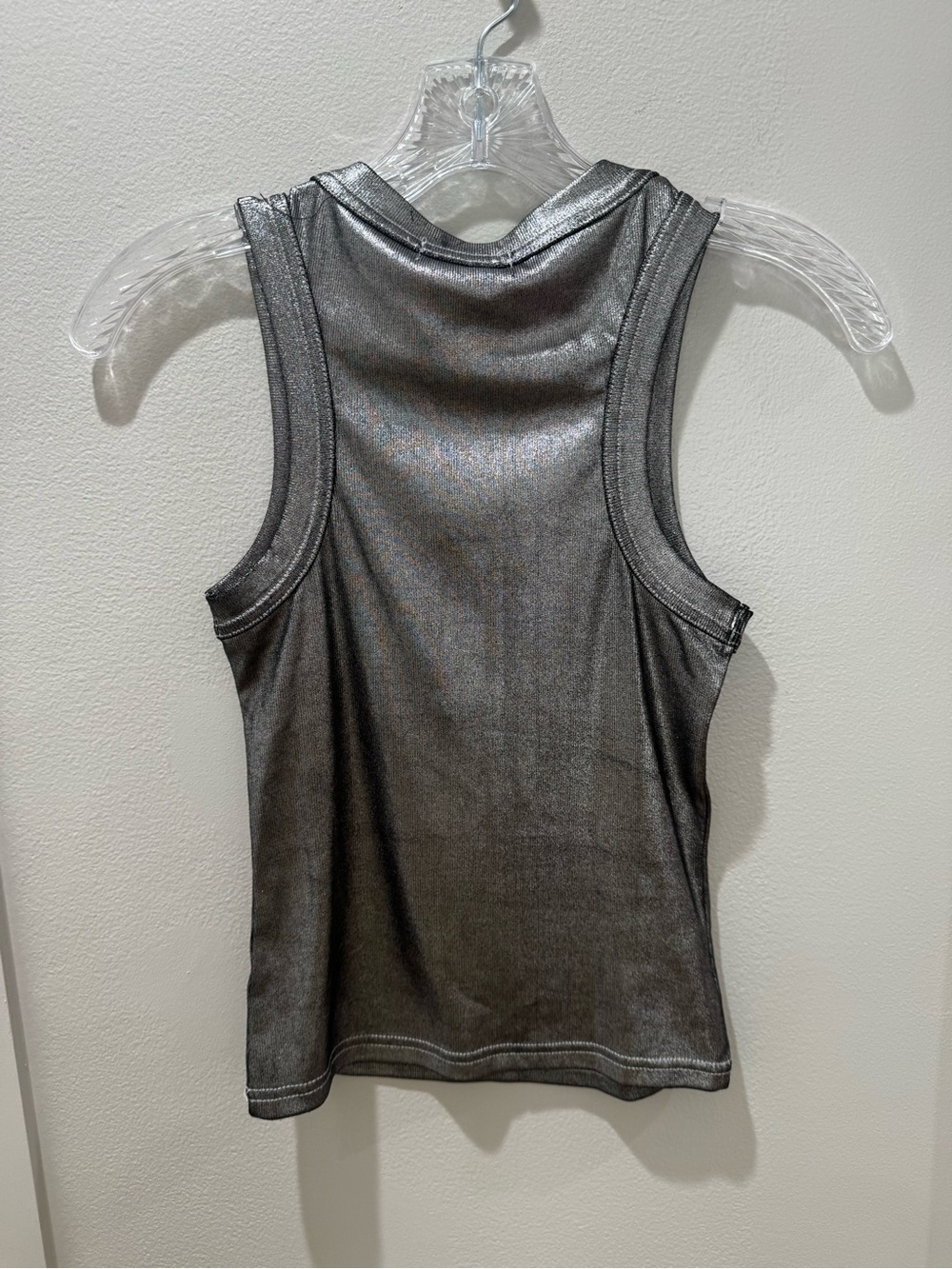 Etiquette Boutique Metallic Top size M - Picture 2 of 2